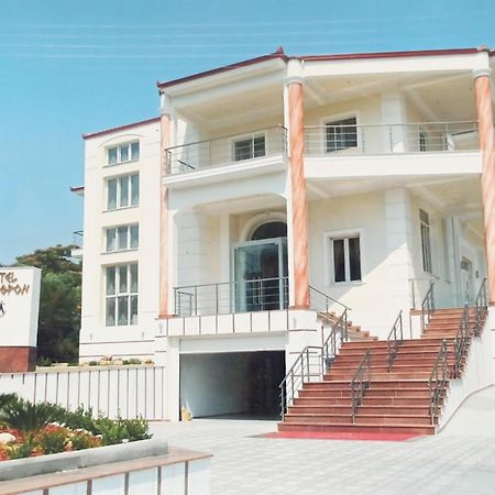 Hotel Melastron Elassona Exterior foto